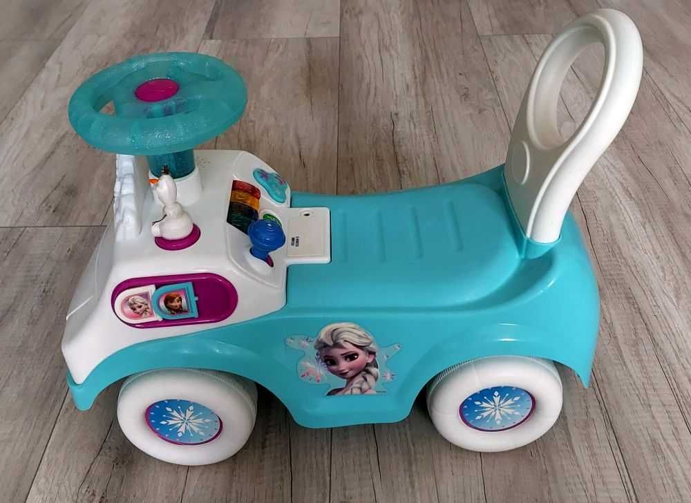 Jeździk z motywem z bajki Kraina lodu