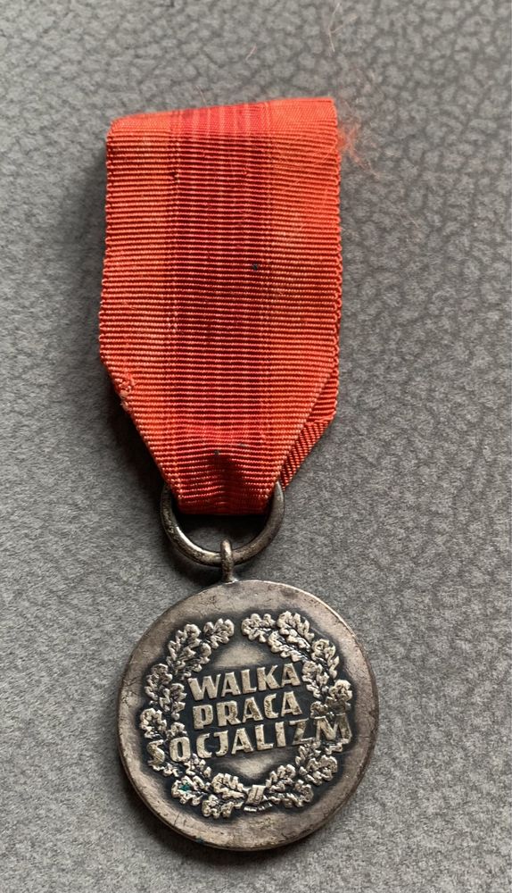 Medal Walka praca socjalizm