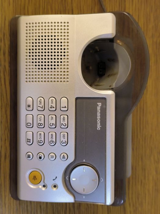 Телефон з безпповідною трубкою, для Укртелекома, Panasonic kx-tcd236ua