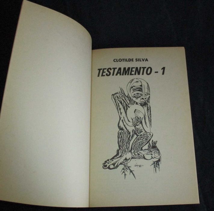 Livro Testamento - 1 Clotilde Silva Colecção Timbila