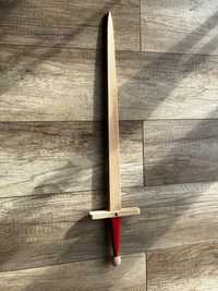 Drewniany miecz Pinokio czerwona rękojeść