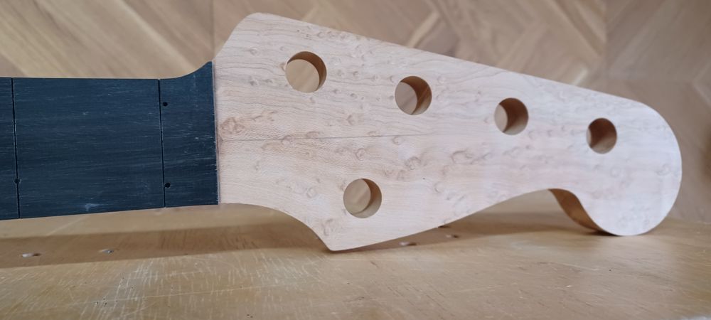 Gryf do basu Jazz Bass 5 / Birdseye