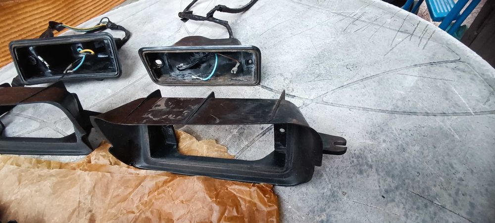 Подфарники ВАЗ-2121 Нива хром оригинал.