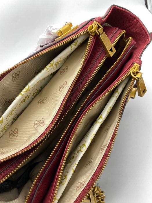 GUESS Torebka damska Destiny Czarna shoperka kuferek