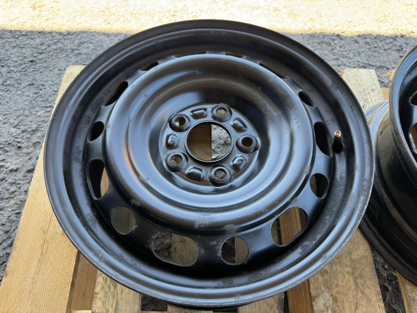 Металеві диски Mazda 5*114,3 R16