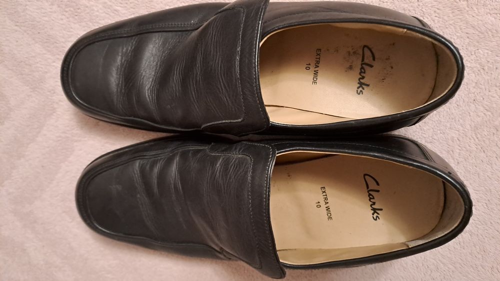 Продам шкіряні чоловічі туфлі. Відмінний стан,фірма Clarks . Розмір 10