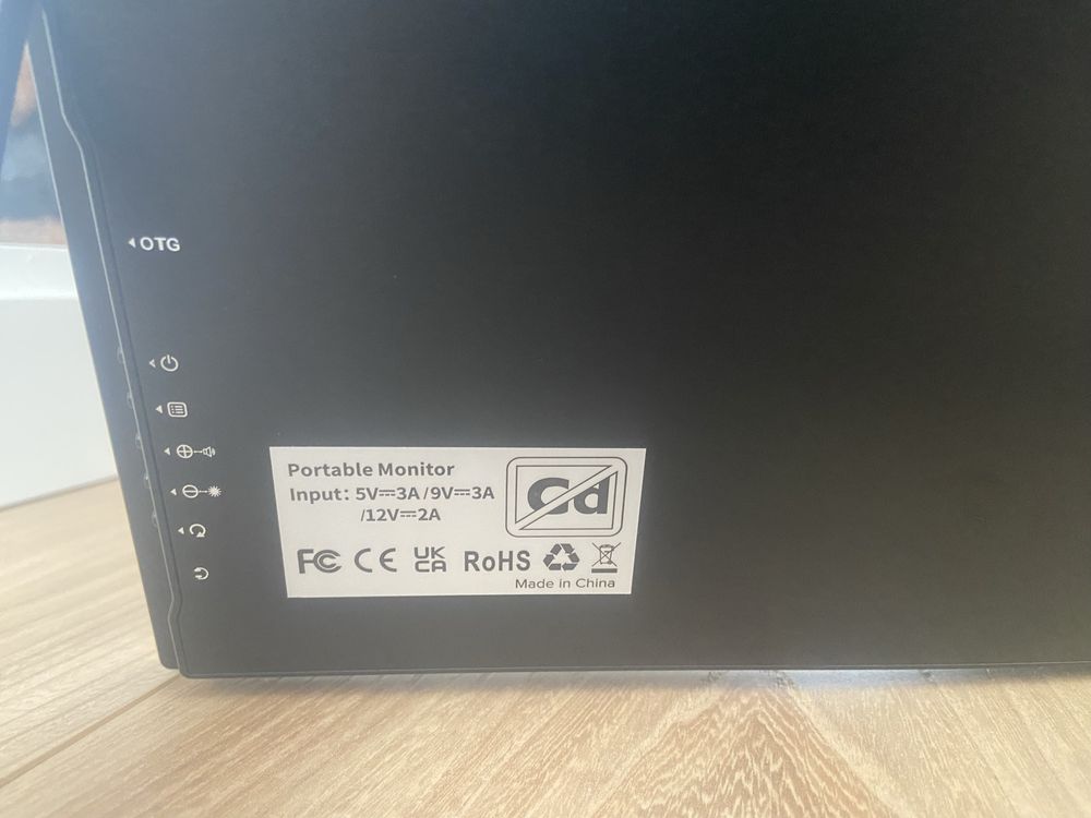 Monitor portatil de 22” Qled