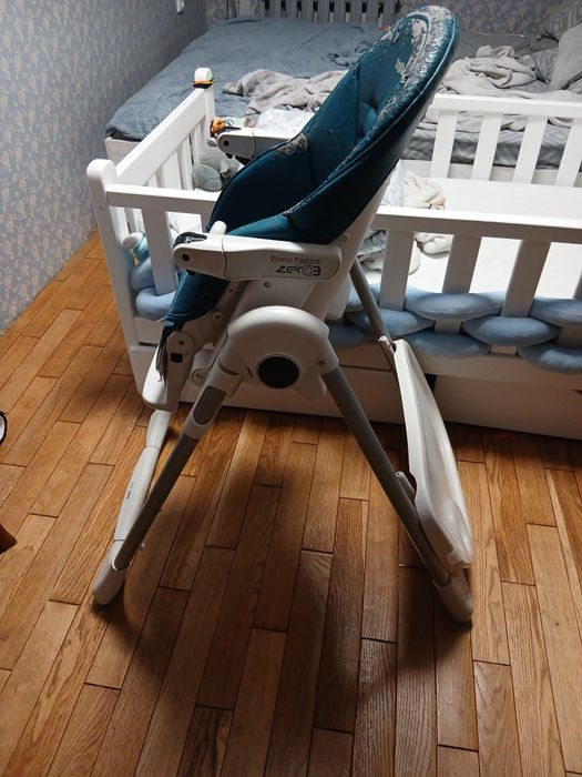 Дитячий стільчик