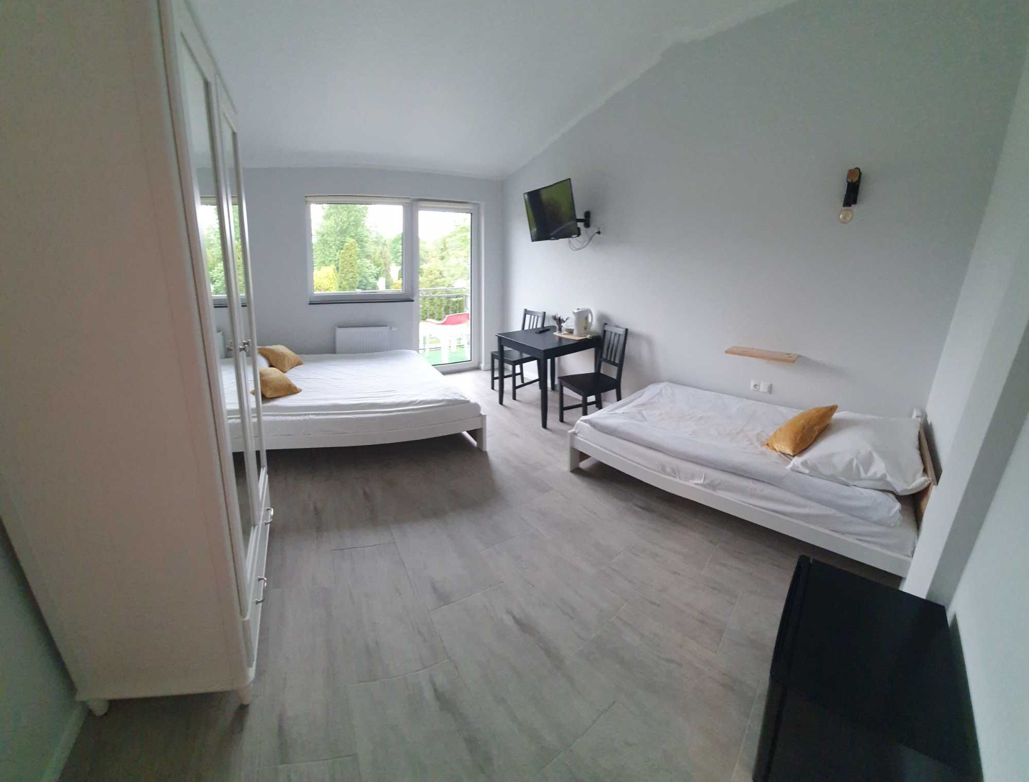 Pokoje z łazienkami Łazy nad morzem -sauna , jacuzzi-relaks.