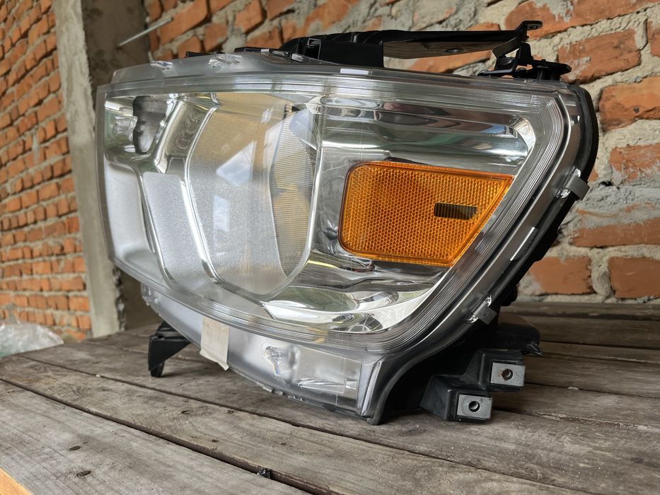 Фара Dodge RAM 1500 USA P68316081AH 2020р.