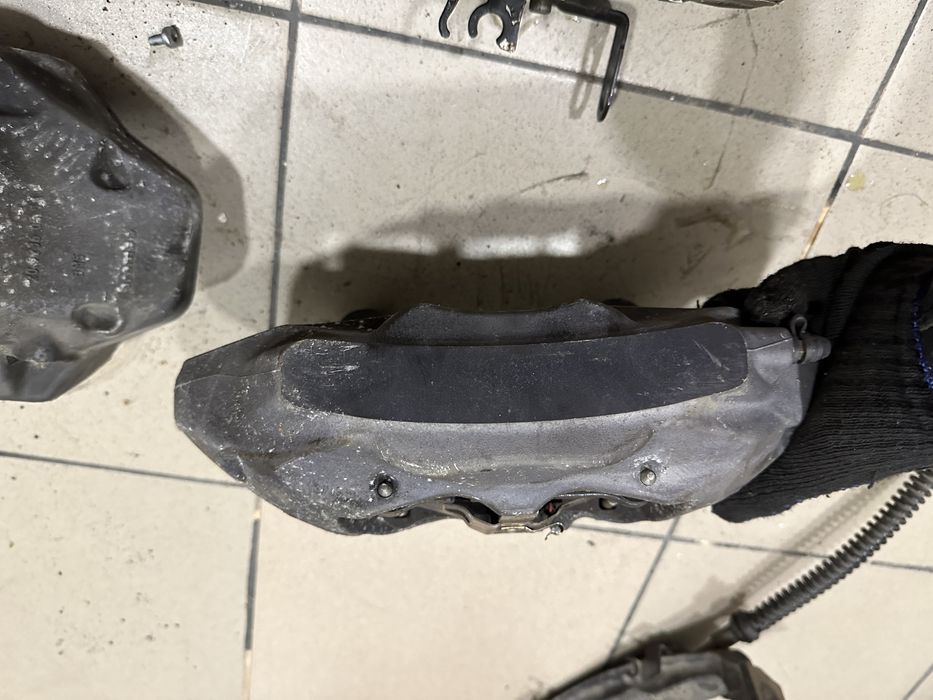 Супорта touareg fl nf супорта туарег BREMBO