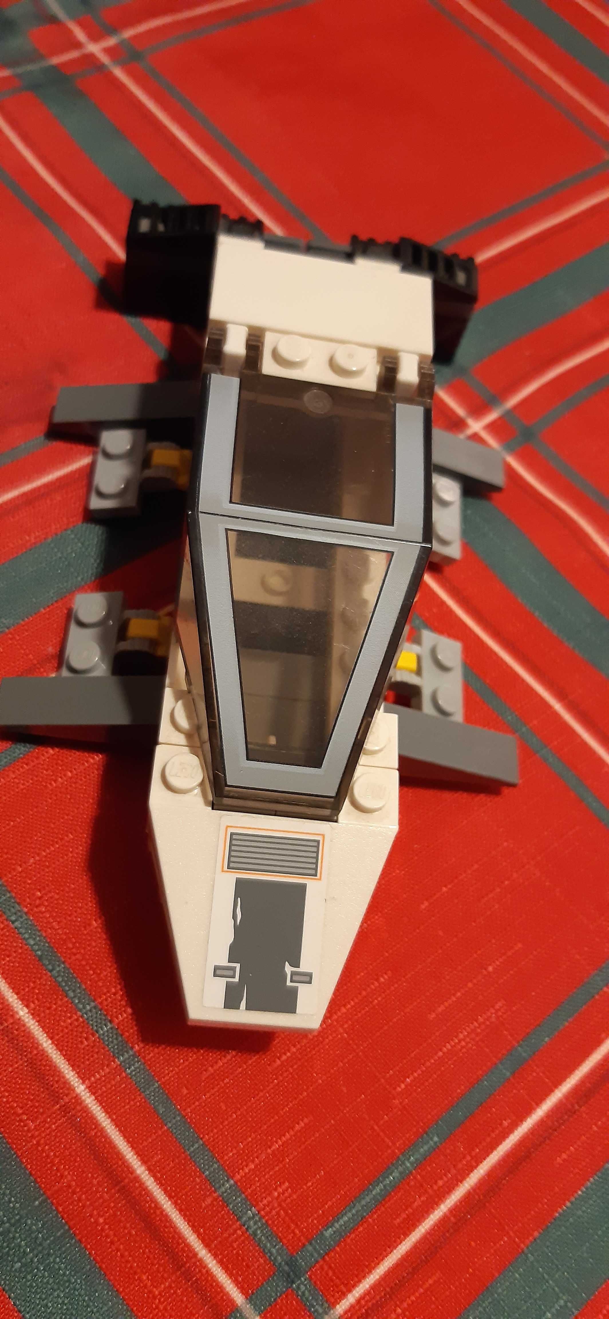 stare lego statek kosmiczny pozostałości lego