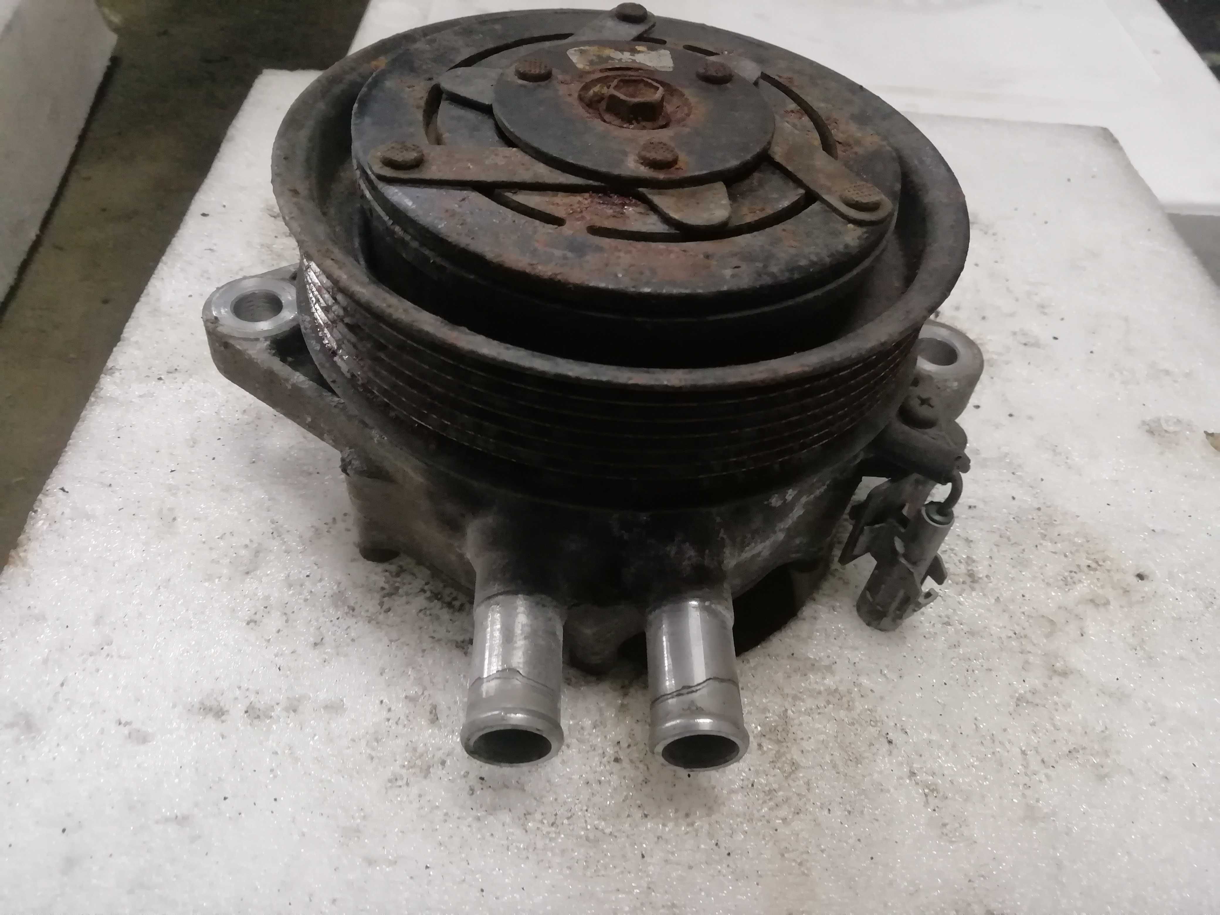 Помпа, водяной насос Land Cruiser 418100-0013 418100-14