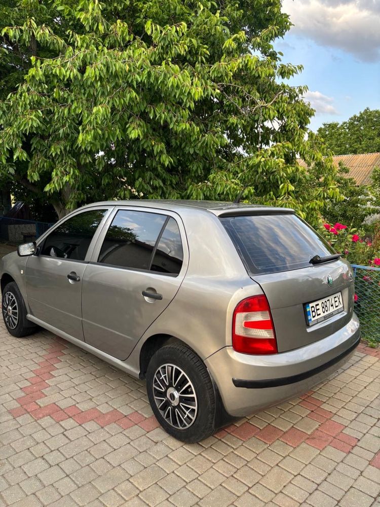 Продаю skoda фабия