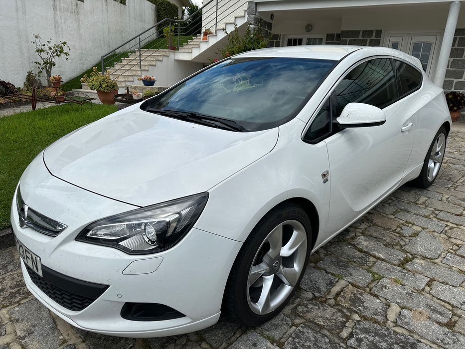 Opel Astra J GTC - OPC Line