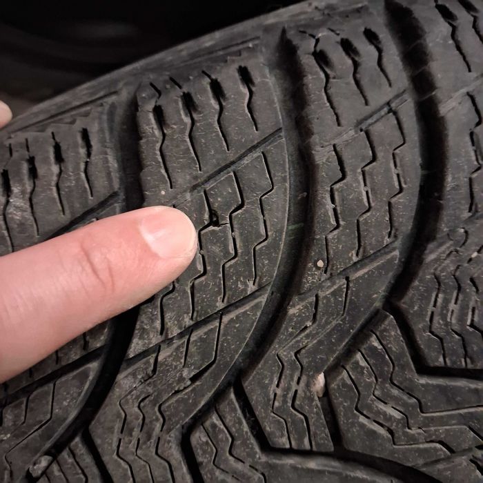 Зимові шини 7мм Premiorri Viamaggiore 195 60 15