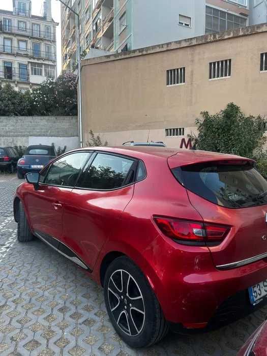 Renault Clio IV 1.2 16v 75 cv