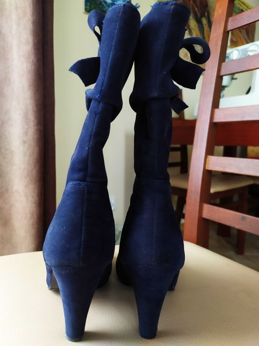 Botki zamszowe na obcasie  CCC rozmiar 39 jak nowe