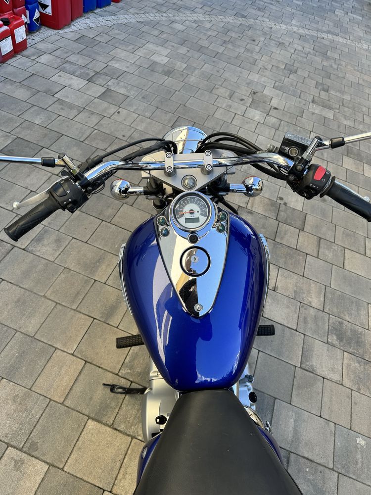 Suzuki VL 125 intruder 2000r