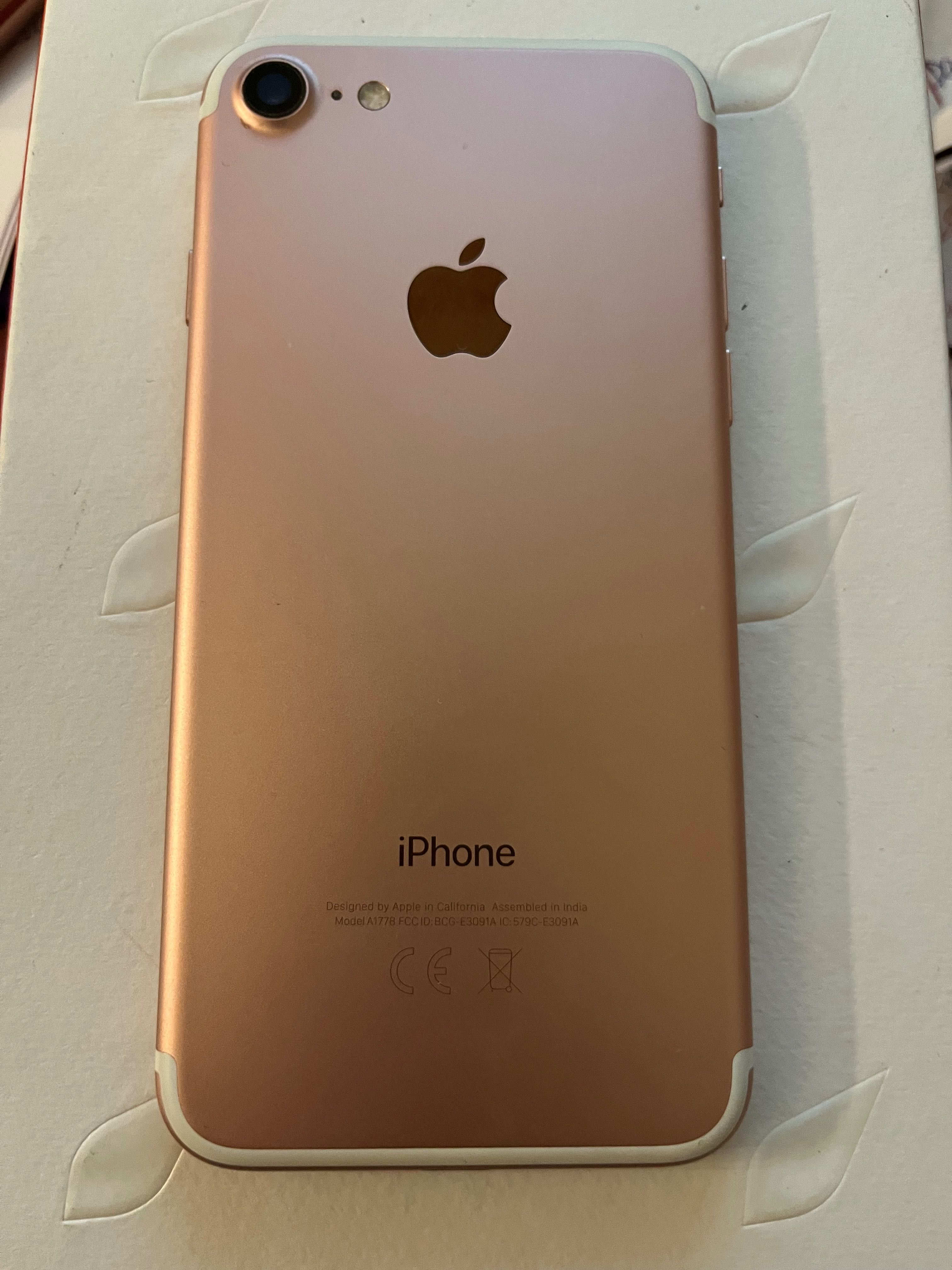 iPhone 7 32GB w bardzo dobrym stanie różowy