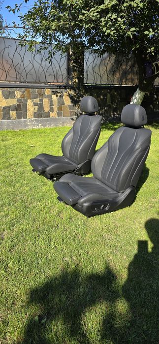 Салон сидіння автосидіння крісла купе відкидні рекаро спорт  комфорт
