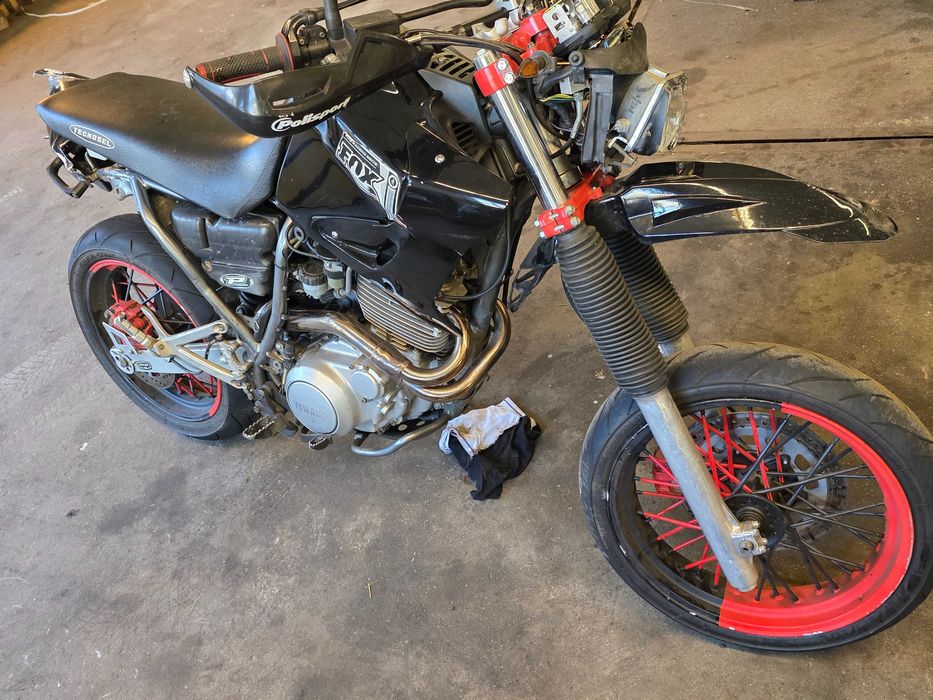 Yamaha xt 600 super moto felgi rama papiery silnik felgi lagi