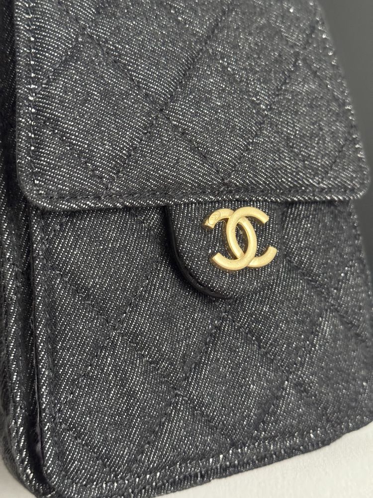 Chanel hobo demin