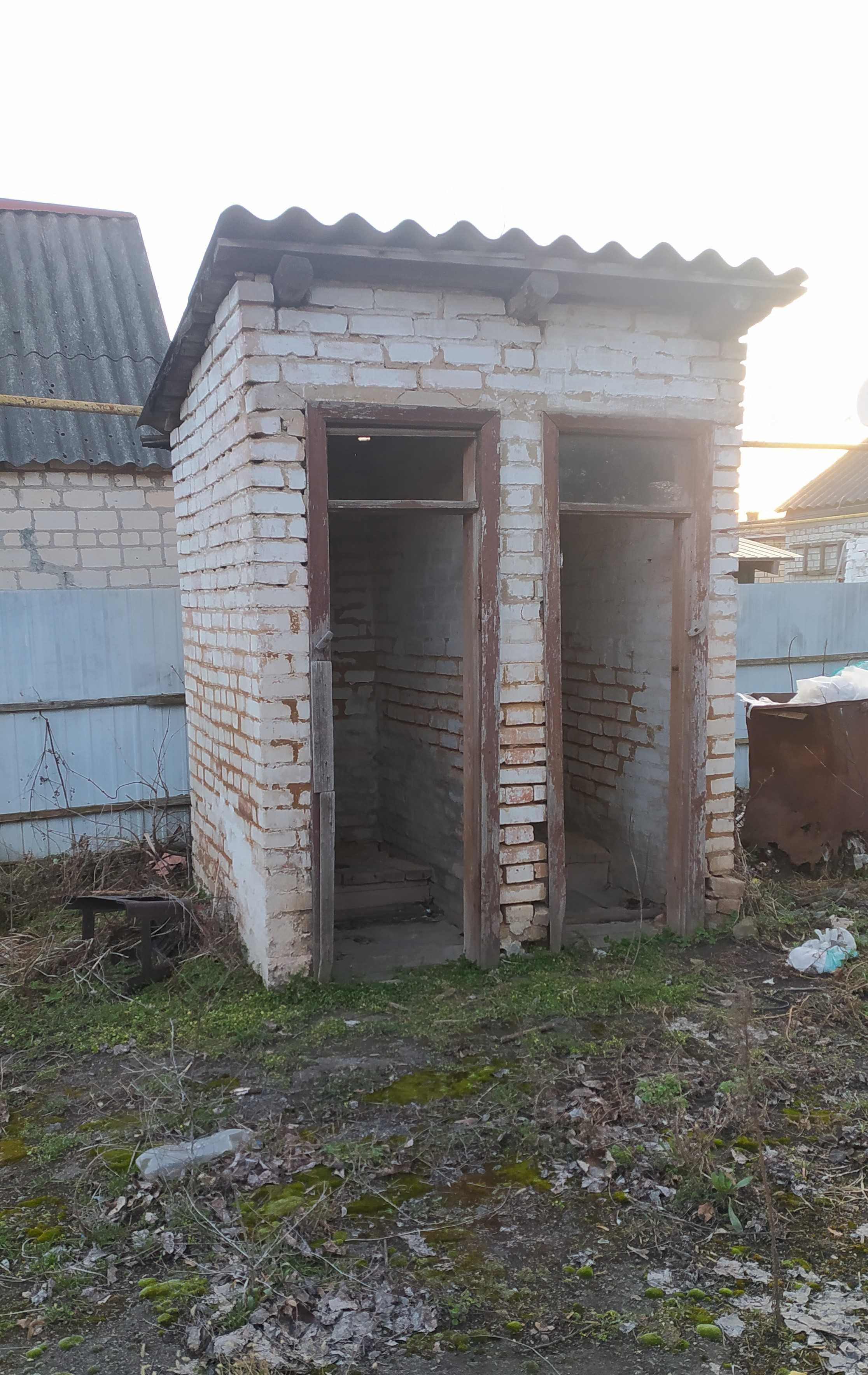 Комплекс будівель з майном площею 158,4 кв.м, Кіровоградська обл.