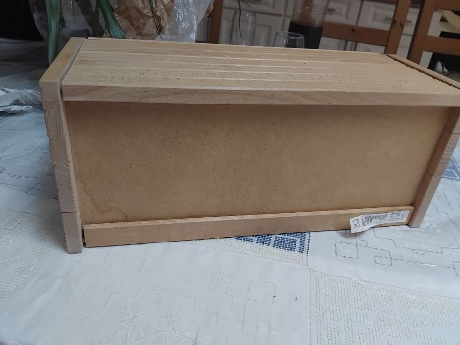 Caixa do pão - IKEA
