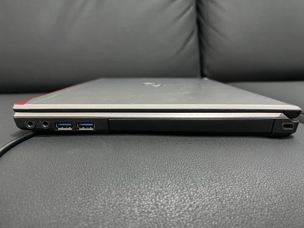 Ноутбук Fujitsu Lifebook E734, i5-4gen(2,5GHz), 8gb RAM, 128gb SSD
