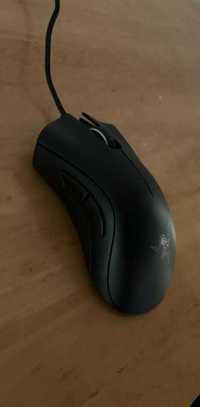 Rato razer deathadder essential