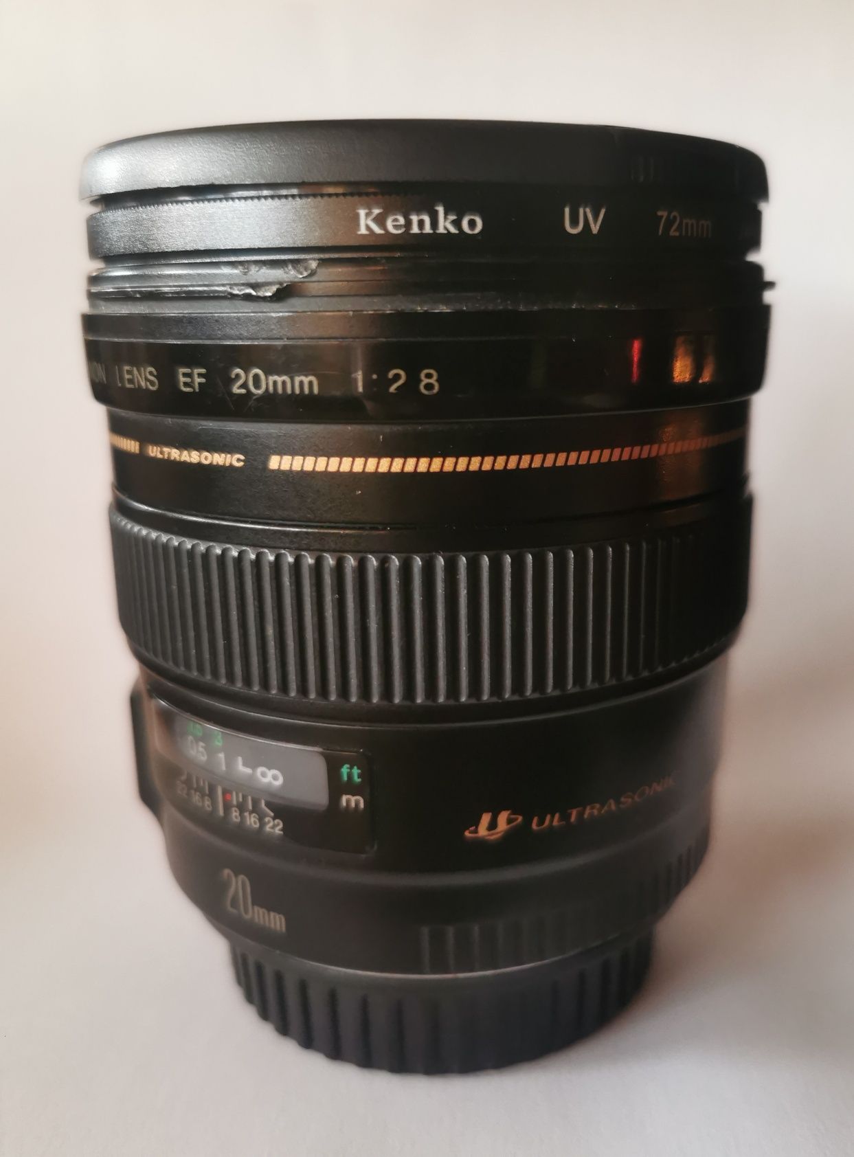 Lente Canon EF 20mm f/2.8 USM