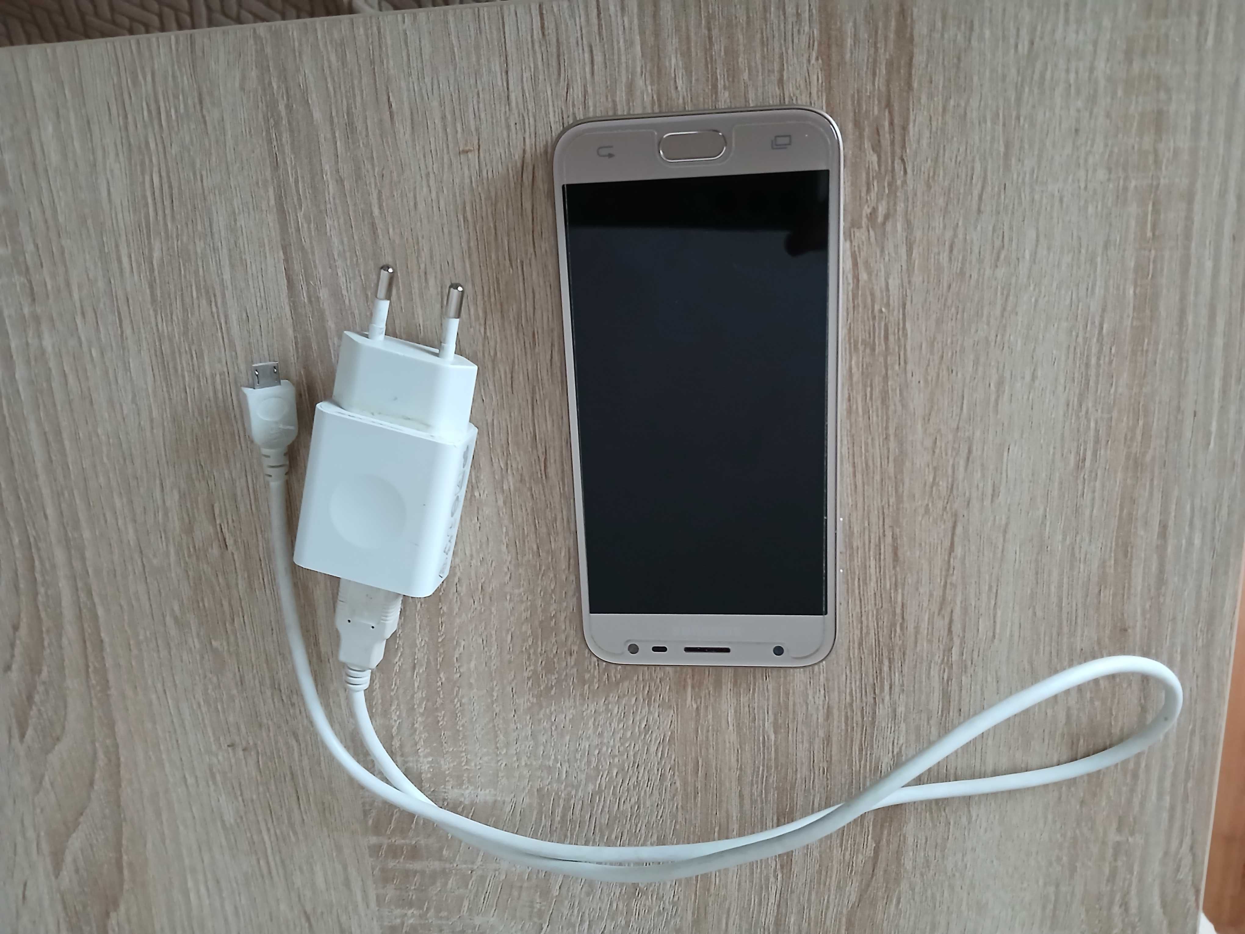 Smartfon Samsung Galaxy J3 2017 duos