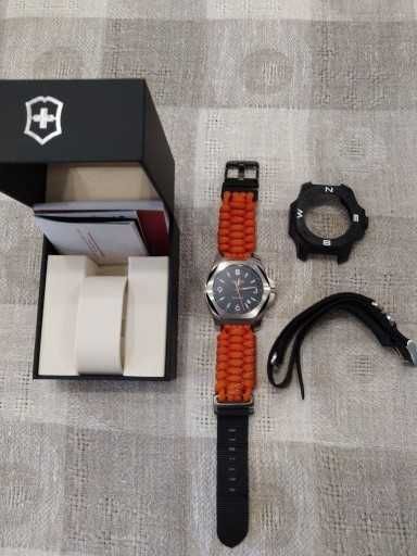 Zegarek Victorinox I.N.O.X. ref. 249145