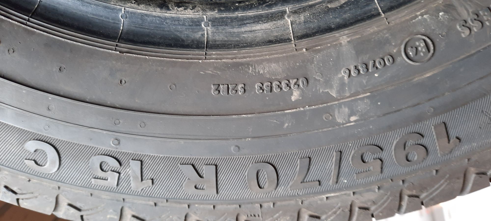 Opona pojedyncza letnia SEMPERIT 195/70R15C