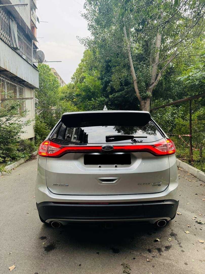 Ford Edge 2017 Titanium 2.0 передній привід