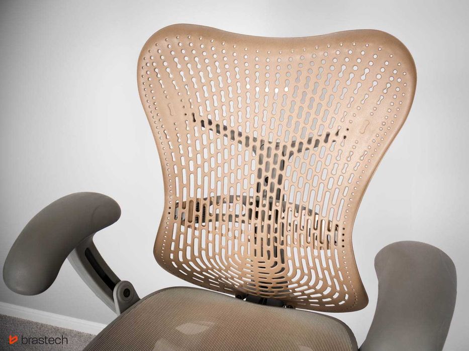Fotel biurowy Herman Miller Mirra