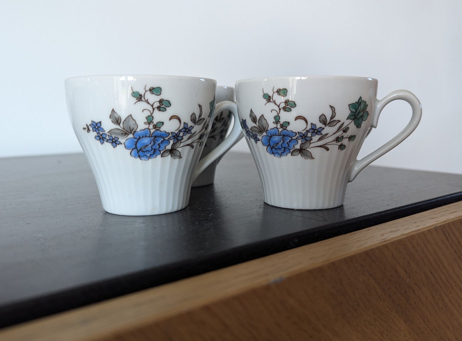 Filiżanki do espresso, w niebieskie kwiaty, 4 sztuki