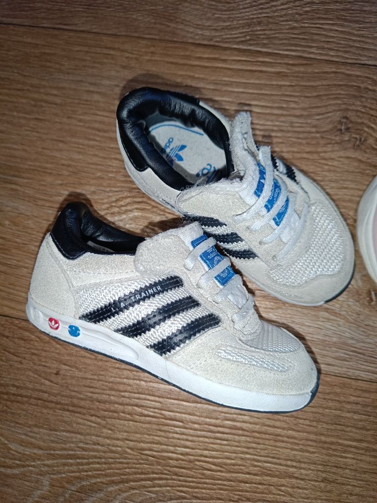 Кросівки Adidas 23 розмір