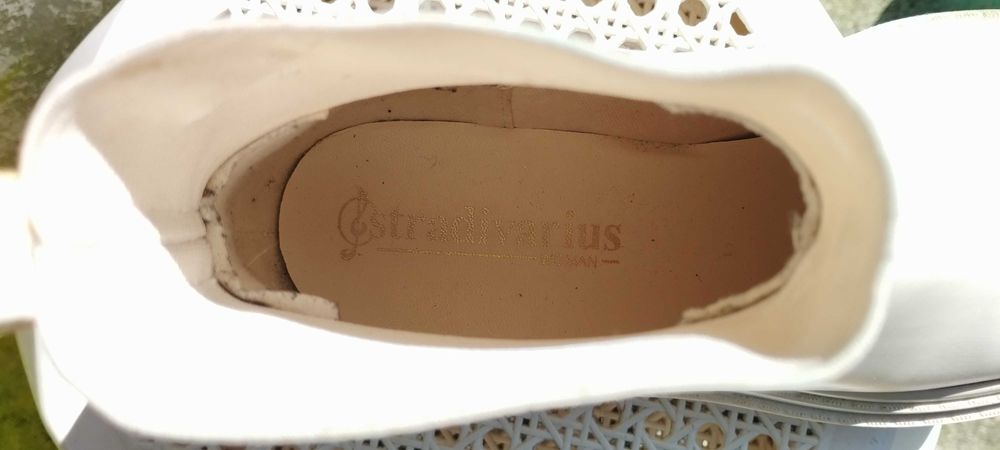 Bota 'Stradivarius' _ 37