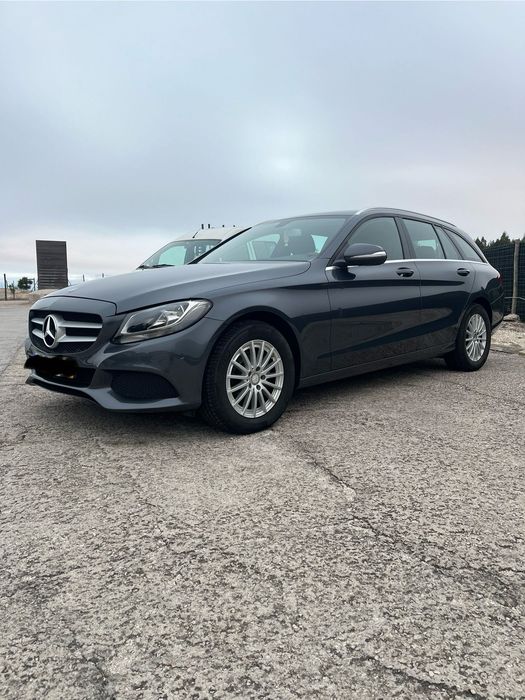 Mercedes C 180 à venda em perfeitas condições
