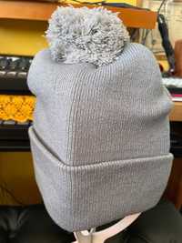 Siwa zimowa ciepła czapka