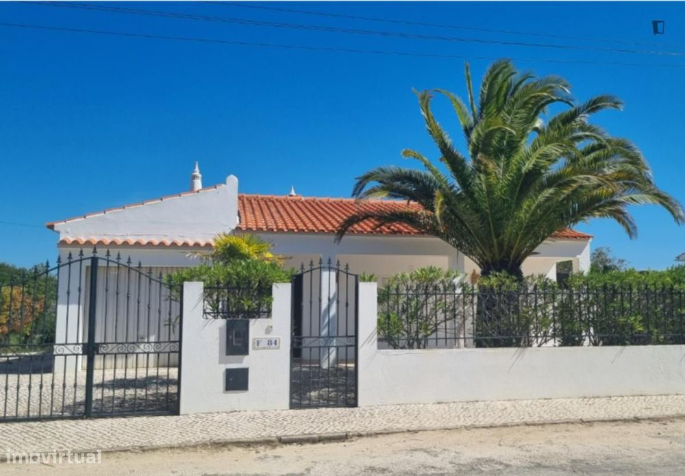 Casa com 3 quartos - localizado em Aljezur