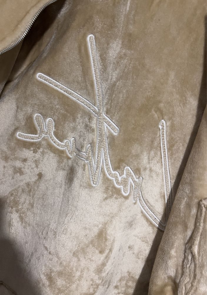The couture club