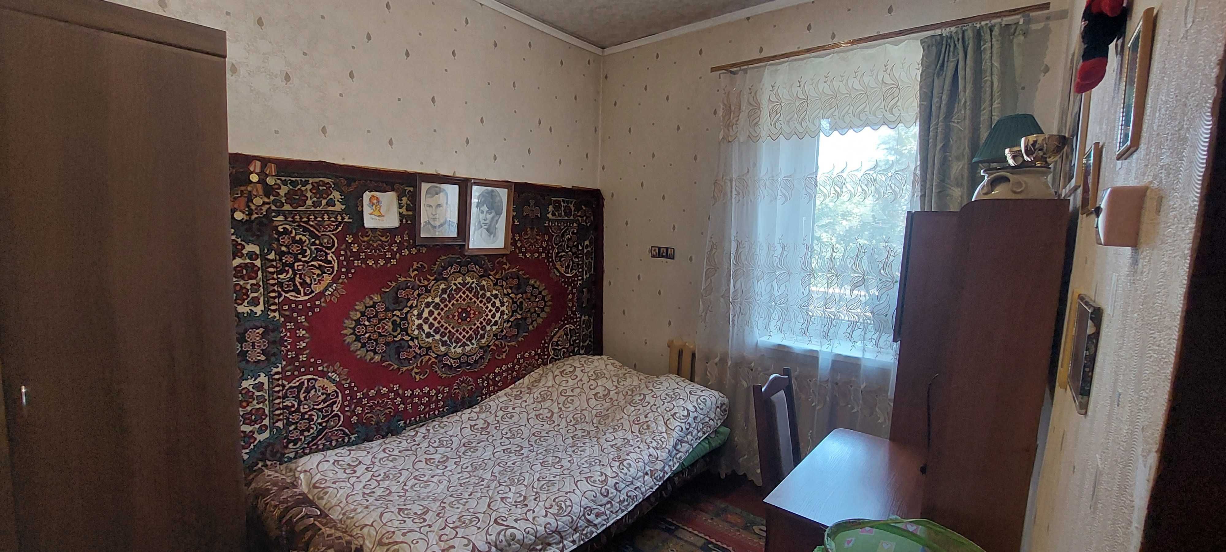 Продам отличный кирпичный дом с участком 6 соток. Можно по сертификату