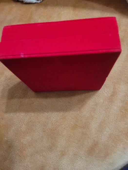 Коробка з-під прикрас DUKACHI