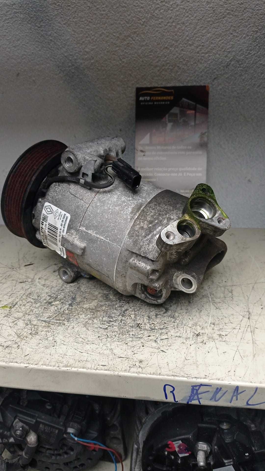 Compressor AC Renault Megane II 

REF: 8 2 0 0 6 6 9 2 8 4