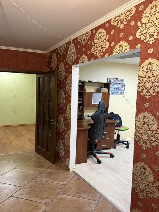 2к.квартира, новобудова, 63м2, окремі кімнати, цегла, з ремонтом