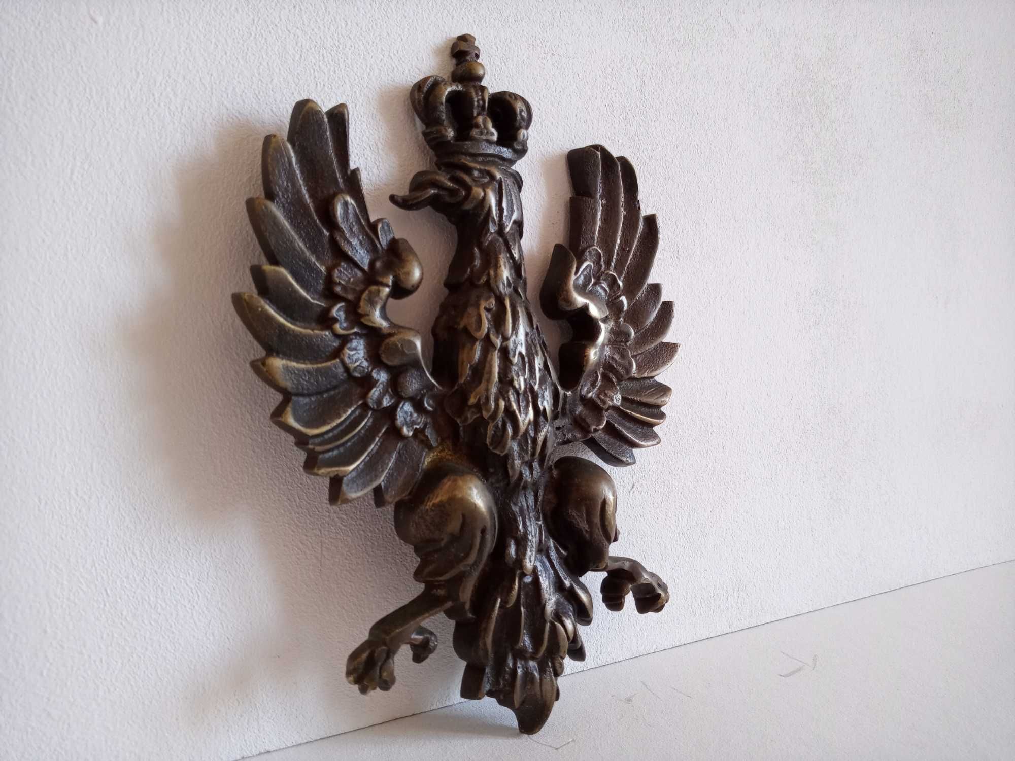 Orzeł w koronie - odlew z mosiądzu