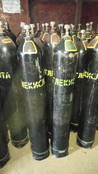 Углекислотний балон. Вуглекислотний. Вуглекислотні балони. Балони Co2.